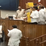 AP Assembly: తీవ్ర ఉద్రిక్తత – సభ వాయిదా