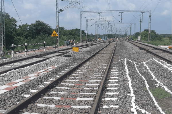 Rail Link: తెలుగు రాష్ట్రాల్లో కీలక ప్రాజెక్టుకు పునాది